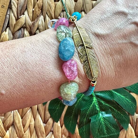 BOGO FREE BEADED BRACELET BUNDLE LOT FEATHER - Picture 4 of 5